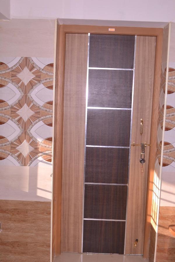 Yuga Guest House Kuttālam Exterior foto